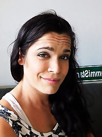 Models facial mimicry