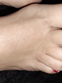 Tiny feet in size 7 shoes.