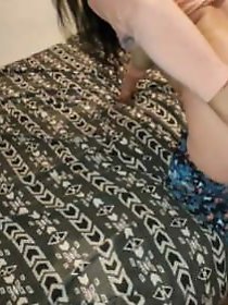 Enchanting mature mom shows her tricks