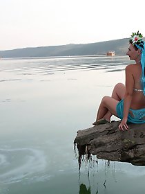 Older girlfriend likes a huge boner