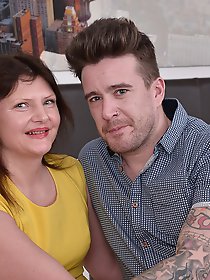 Hairy British housewife fucking with herlover