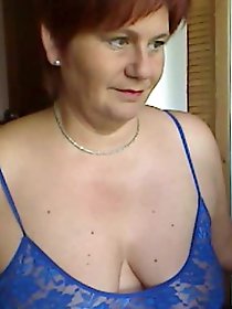 Hottest GF is fingering herself