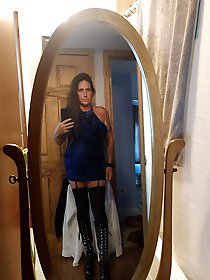 Desi sexy girl and couple hot pic