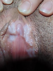 Experienced damsel is fingering herself