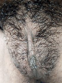 Felet in red nylon stayups