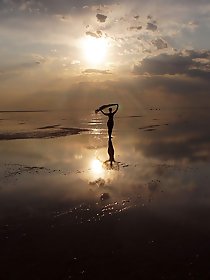 Ravishing mature mom with accurate twat